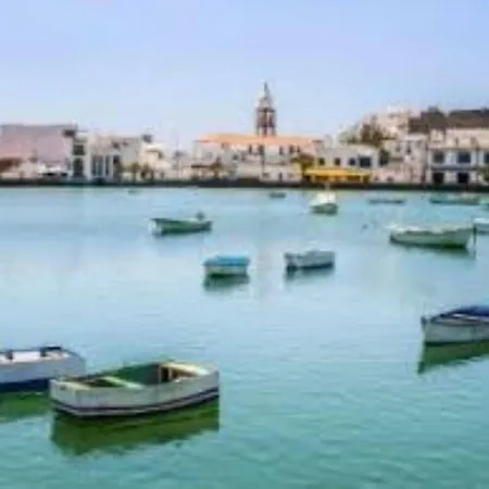 Piso Centro 公寓 阿雷西费